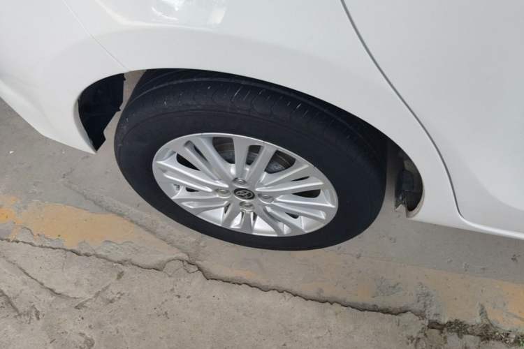 Used Toyota Vios FS 2017 1.5L CVT Trendy Edition Right Rear Wheel Hub