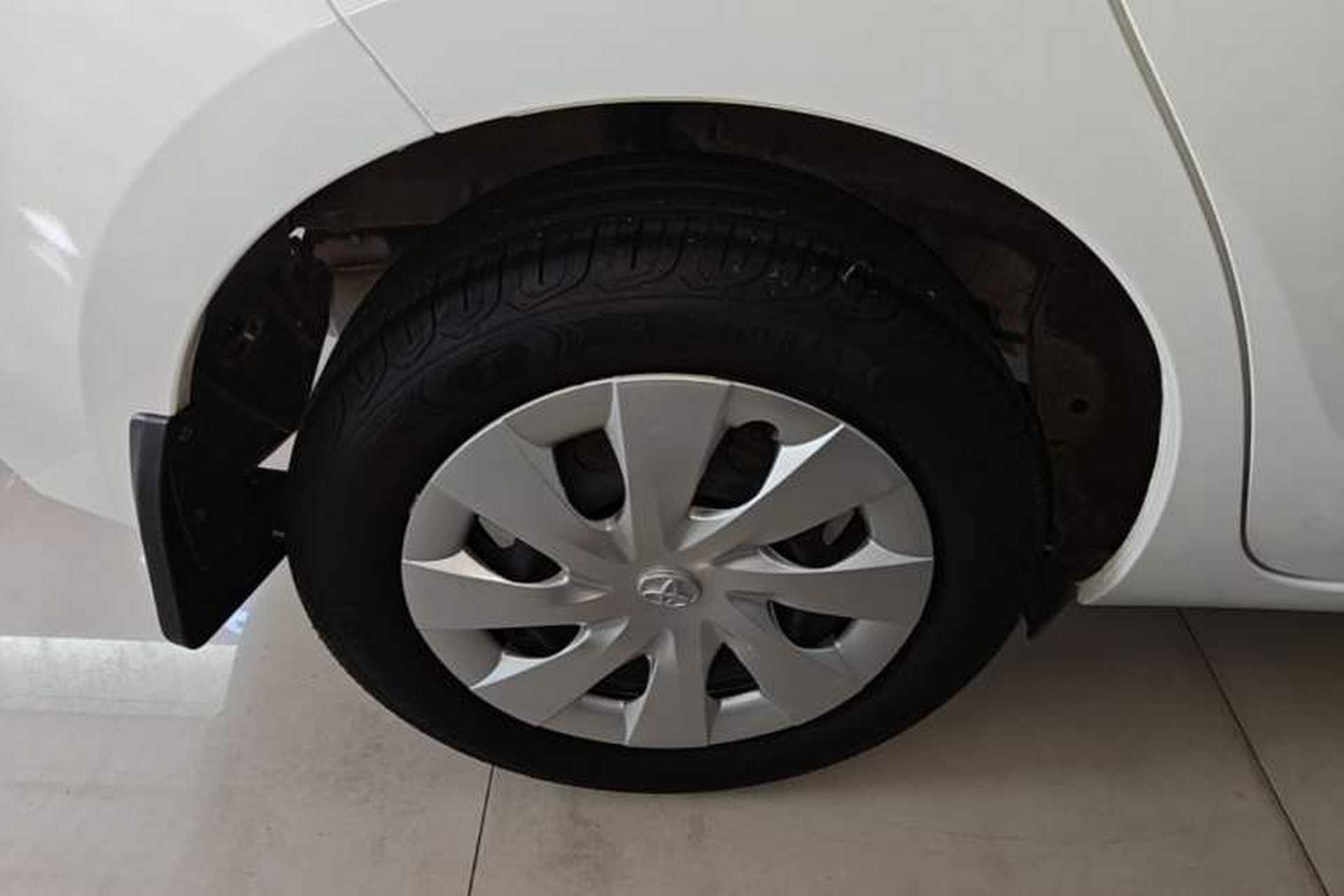 Used Toyota Vios FS 2017 1.5L CVT Fengchi Edition Right Rear Wheel Hub