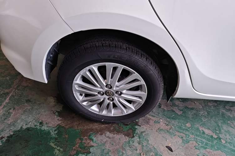 Used Toyota Vios FS 2017 1.5L CVT Fengchi Edition Right Rear Wheel Hub