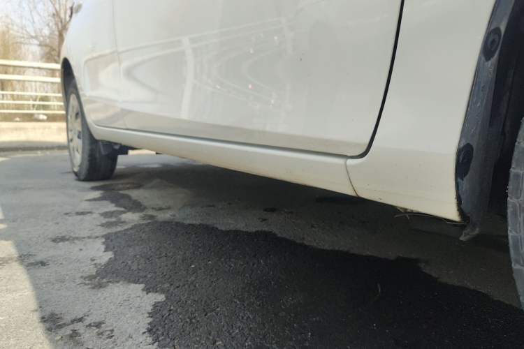 Used Toyota Vios FS 2017 1.5L Manual FENGCHI Edition Right Side Sill