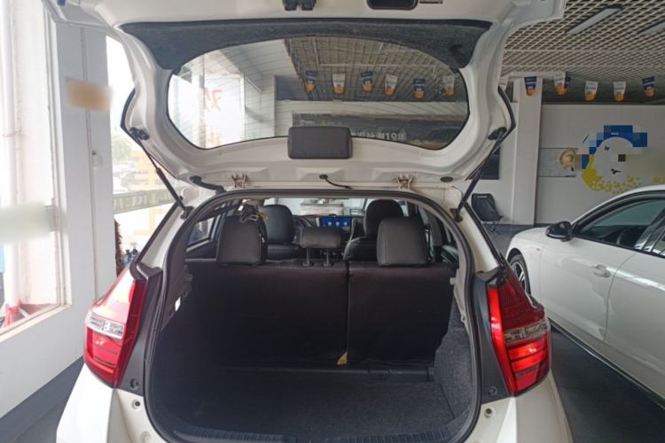 Used Toyota Vios FS 2017 1.5L CVT Fengchi Edition Trunk
