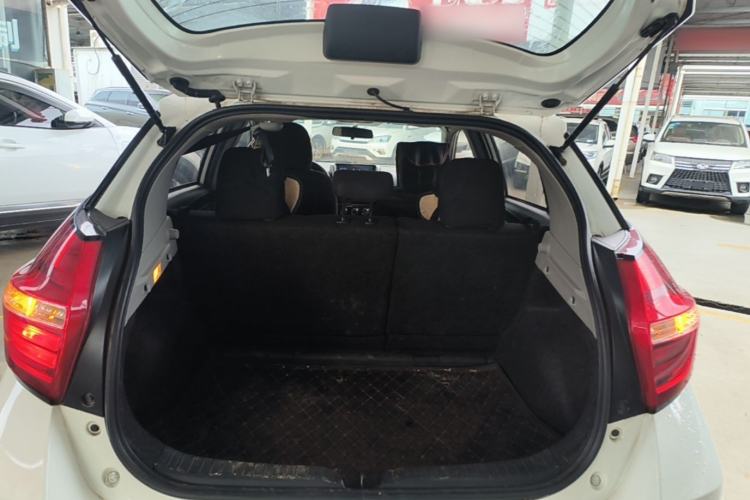 Used Toyota Vios FS 2017 1.5L CVT Fengchi Edition Trunk