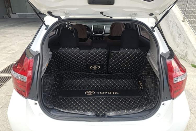 Used Toyota Vios FS 2017 1.5L CVT Fengchi Edition Trunk