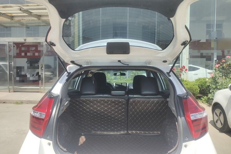 Used Toyota Vios FS 2017 1.3L Manual Fong Xing Edition Trunk