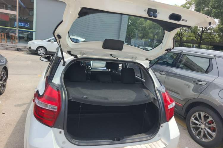 Used Toyota Vios FS 2017 1.5L CVT Fengchi Edition Trunk