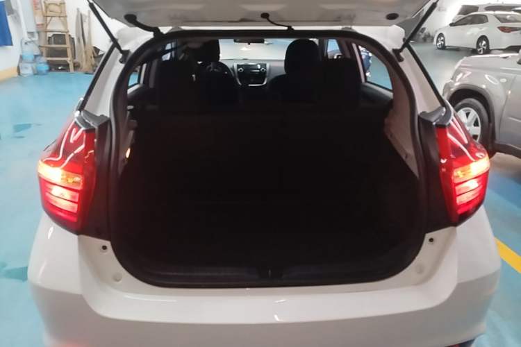 Used Toyota Vios FS 2017 1.5L CVT Fengchi Edition Trunk