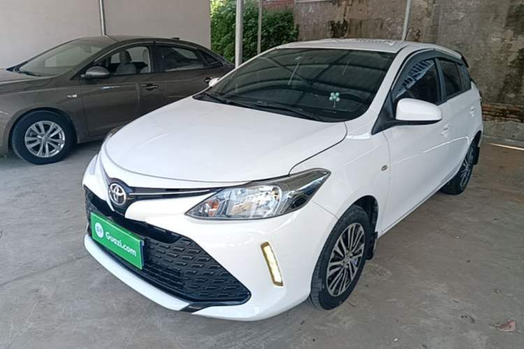 Used Toyota Vios FS 2017 1.5L CVT Fengchi Edition Guazi used car, China used car export, Used car for sale, Used cars, Cheapest cars for sale