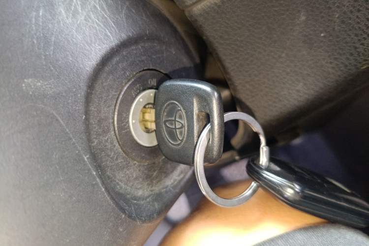 Used Toyota Vios FS 2017 1.5L Manual FENGCHI Edition Vehicle Key