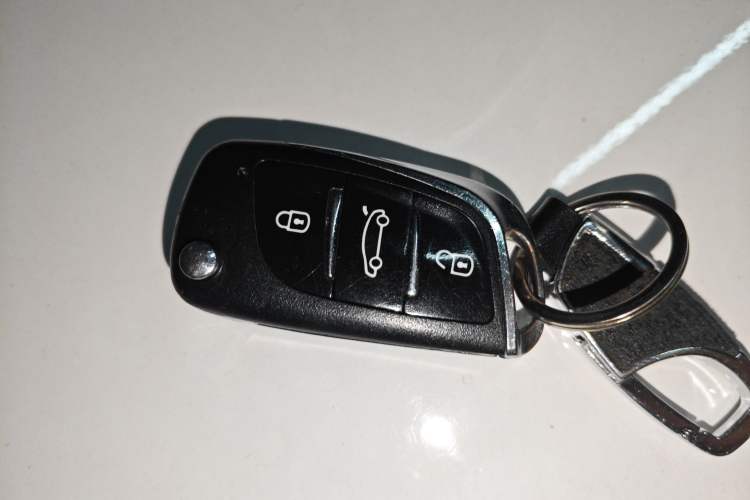 Used Toyota Vios FS 2017 1.5L CVT Fengchi Edition Vehicle Key