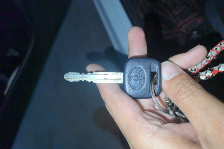 Used Toyota Vios FS 2017 1.5L Manual FENGCHI Edition Vehicle Key