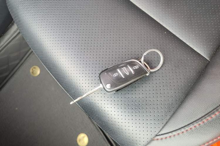 Used Toyota Vios FS 2017 1.5L CVT Fengchi Edition Vehicle Key