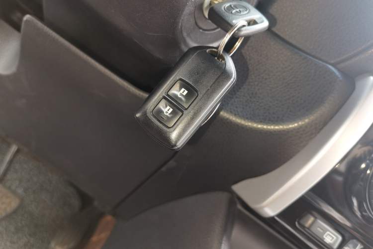 Used Toyota Vios FS 2017 1.5L CVT Fengchi Edition Vehicle Key