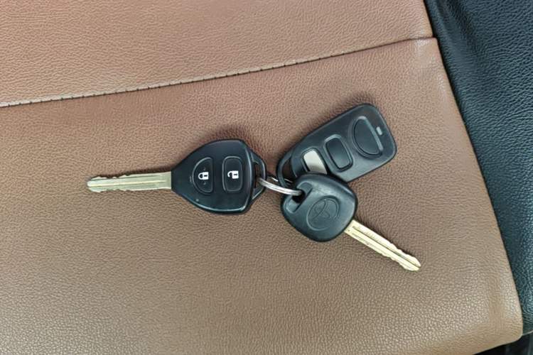 Used Toyota Vios FS 2017 1.5L CVT Fengchi Edition Vehicle Key