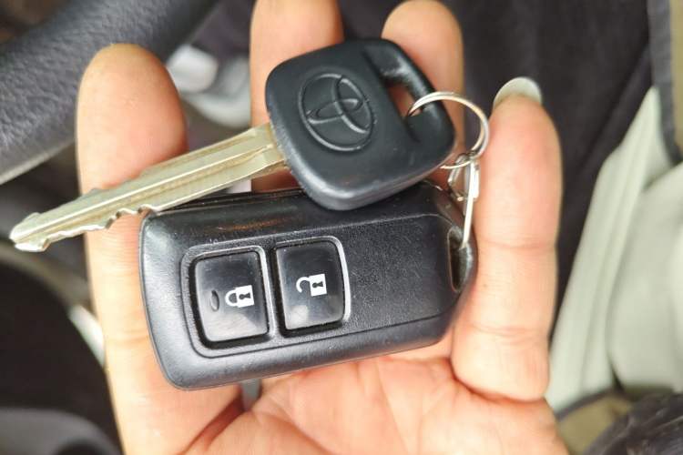 Used Toyota Vios FS 2017 1.5L CVT Fengchi Edition Vehicle Key