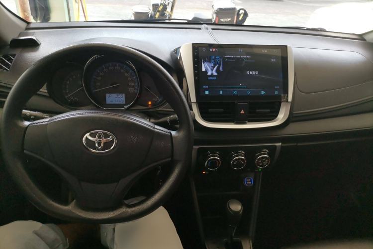 Used Toyota Vios FS 2017 1.5L CVT Fengchi Edition Center Console