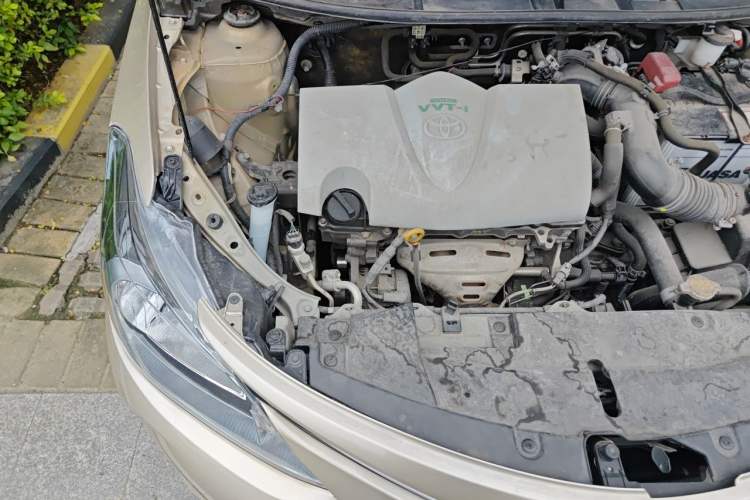 Used Toyota Vios FS 2017 1.5L CVT Fengchi Edition Engine Bay Right