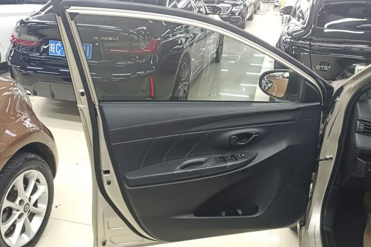Used Toyota Vios FS 2017 1.5L CVT Fengchi Edition Interior 7