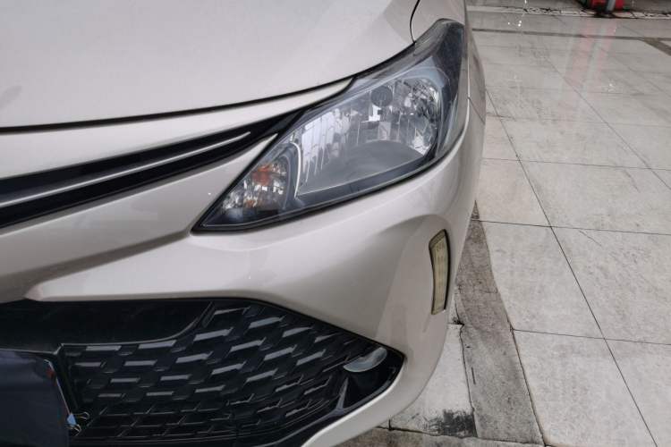 Used Toyota Vios FS 2017 1.5L CVT Trendy Edition Left Front Headlight