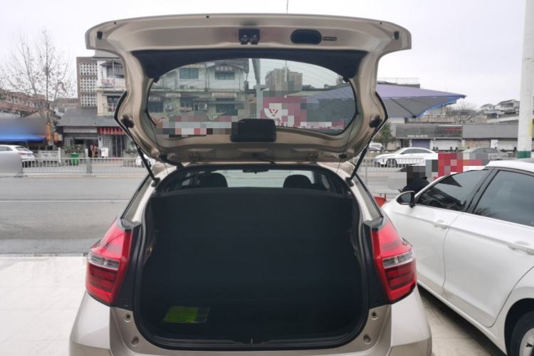Used Toyota Vios FS 2017 1.5L CVT Trendy Edition Trunk