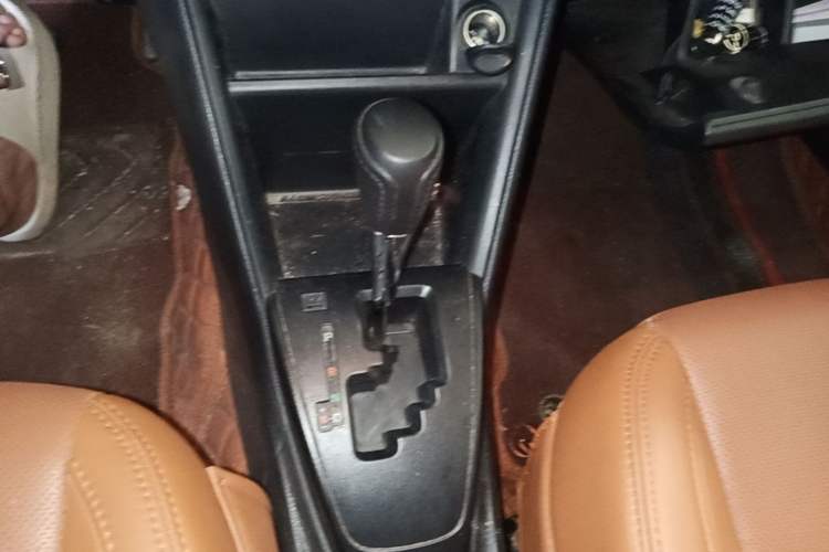 Used Toyota Vios FS 2019 1.5L CVT Fengchi Edition Gear Lever