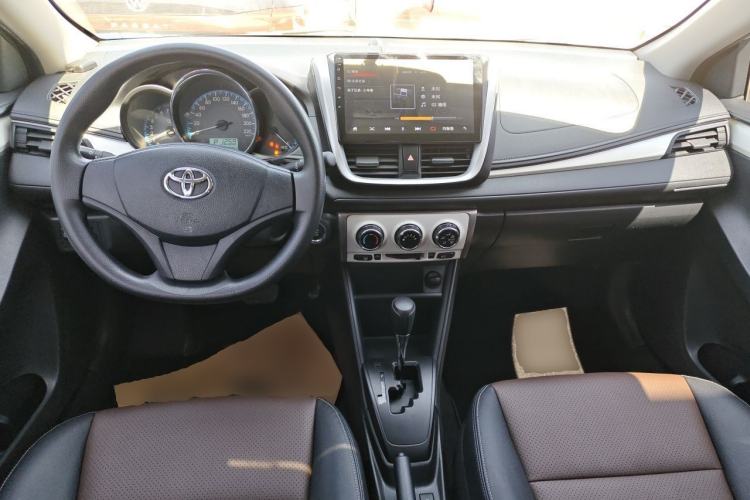 Used Toyota Vios FS 2019 1.5L CVT Fengchi Edition Center Console