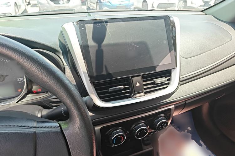 Used Toyota Vios FS 2019 1.5L CVT Fengchi Edition Center Console