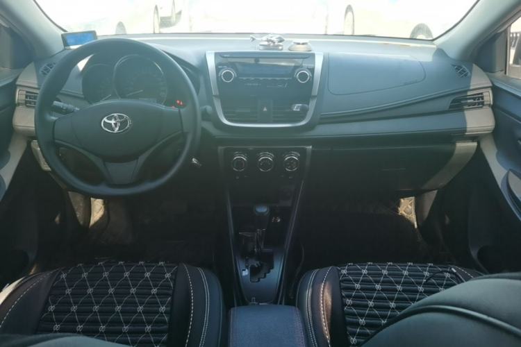 Used Toyota Vios FS 2019 1.5L CVT Fengchi Edition Center Console