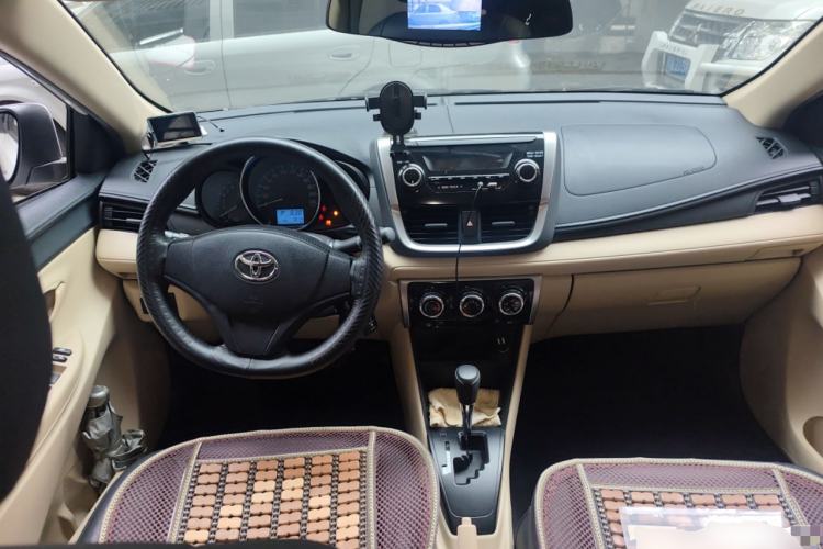 Used Toyota Vios FS 2019 1.5L CVT Fengchi Edition Center Console