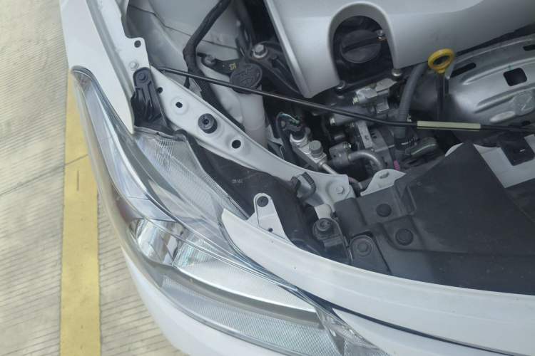 Used Toyota Vios FS 2019 1.5L CVT Fengchi Edition Engine Bay Right