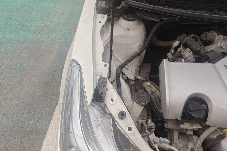 Used Toyota Vios FS 2019 1.5L Manual Fengchi Edition Engine Bay Right