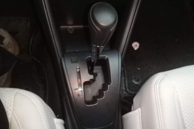 Used Toyota Vios FS 2019 1.5L CVT Fengchi Edition Gear Lever