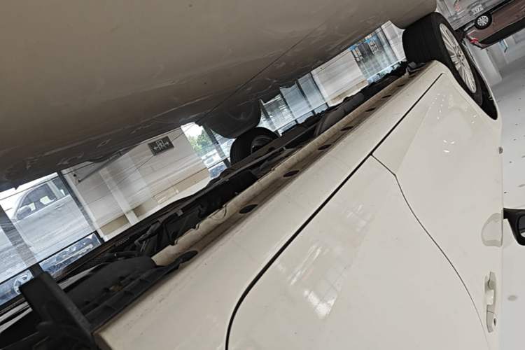 Used Toyota Vios FS 2019 1.5L CVT Trend Edition Left Side Sill