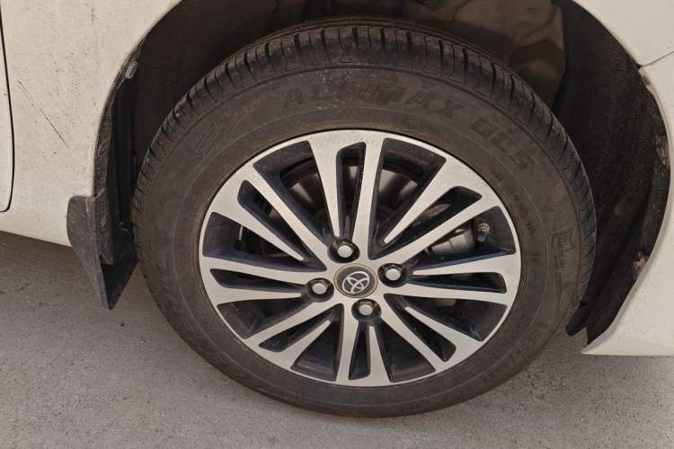 Used Toyota Vios FS 2019 1.5L CVT Fengchi Edition Right Front Wheel Hub