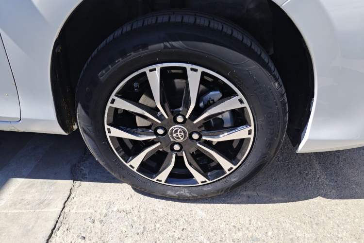 Used Toyota Vios FS 2019 1.5L CVT Fengchi Edition Right Front Wheel Hub