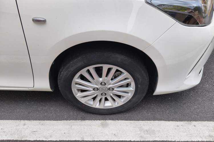 Used Toyota Vios FS 2019 1.5L CVT Fengchi Edition Right Front Wheel Hub