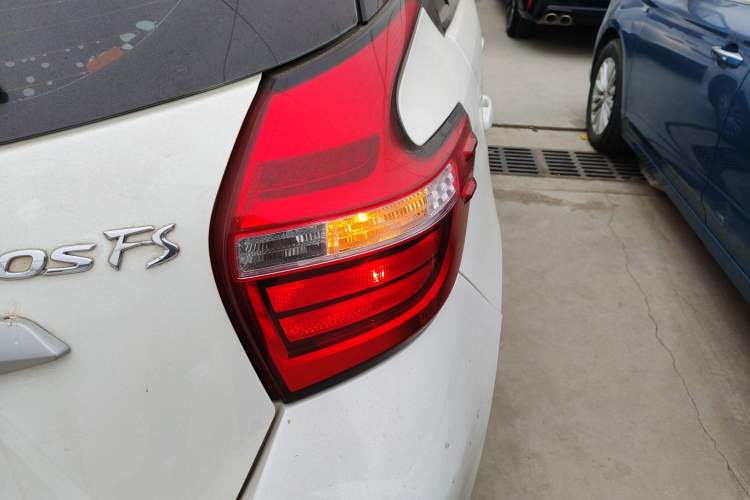 Used Toyota Vios FS 2019 1.5L CVT Fengchi Edition Right Rear Taillight
