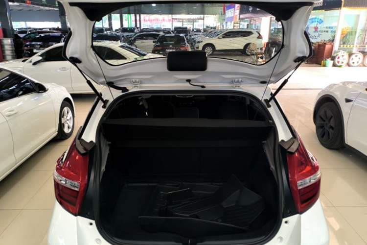 Used Toyota Vios FS 2019 1.5L CVT Fengchi Edition Trunk