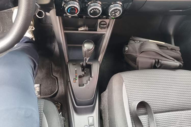 Used Toyota Vios FS 2021 1.5L CVT Fengchi Edition Gear Lever