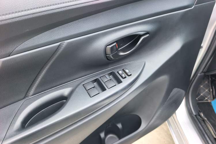 Used Toyota Vios FS 2021 1.5L CVT Fengchi Edition Interior 9