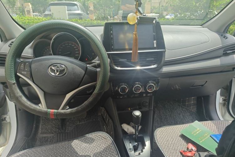 Used Toyota Vios FS 2021 1.5L CVT Fengchi Edition Center Console