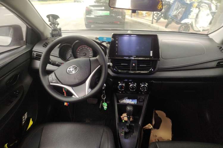 Used Toyota Vios FS 2021 1.5L CVT Fengchi Edition Center Console