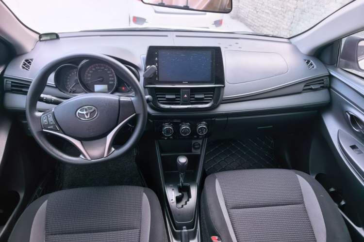 Used Toyota Vios FS 2021 1.5L CVT Fengchi Edition Center Console