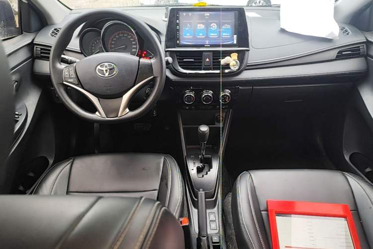 Used Toyota Vios FS 2021 1.5L CVT Fengchi Edition Center Console