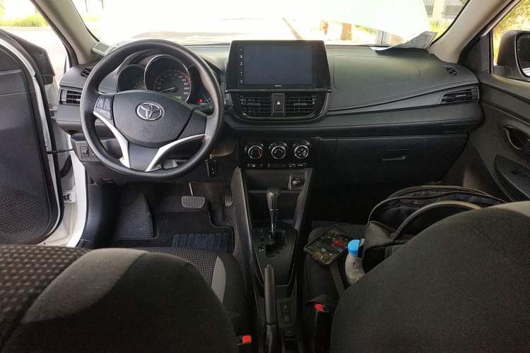 Used Toyota Vios FS 2021 1.5L CVT Fengchi Edition Center Console