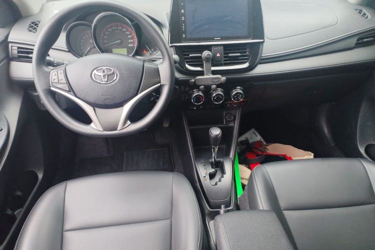Used Toyota Vios FS 2021 1.5L CVT Fengchi Edition Center Console