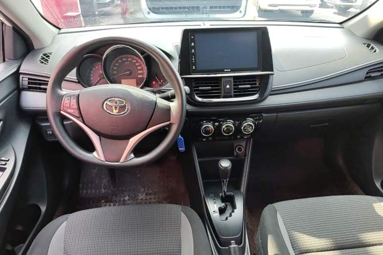 Used Toyota Vios FS 2021 1.5L CVT Fengchi Edition Center Console