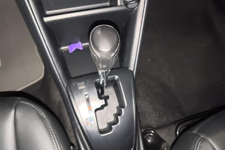 Used Toyota Vios FS 2021 1.5L CVT Fengchi Edition Gear Lever