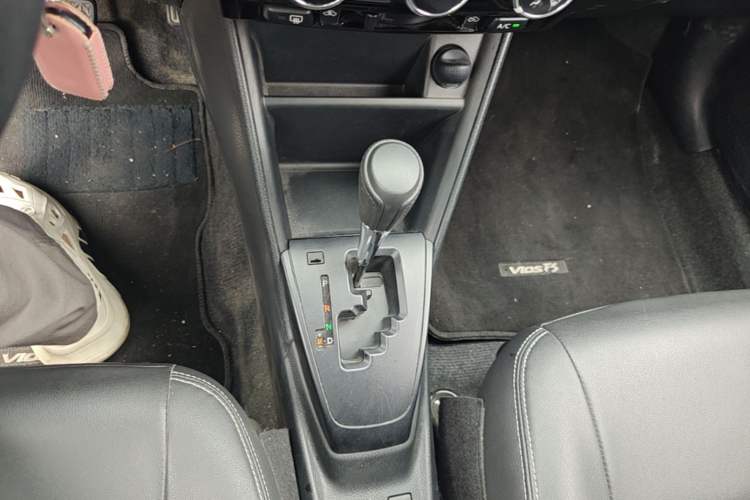 Used Toyota Vios FS 2021 1.5L CVT Fengchi Edition Gear Lever