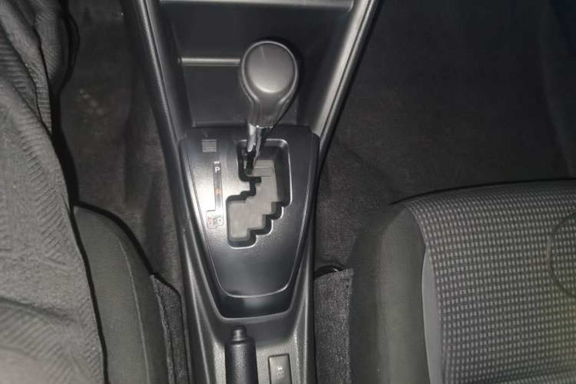 Used Toyota Vios FS 2021 1.5L CVT Fengchi Edition Gear Lever