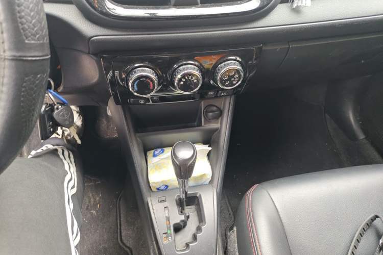 Used Toyota Vios FS 2021 1.5L CVT Fengchi Edition Gear Lever